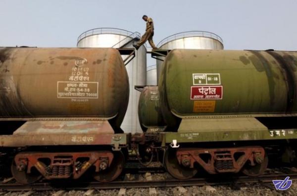جابجایی بازیگران بزرگ در صادرات نفت به هند/ ایران سوم ماند