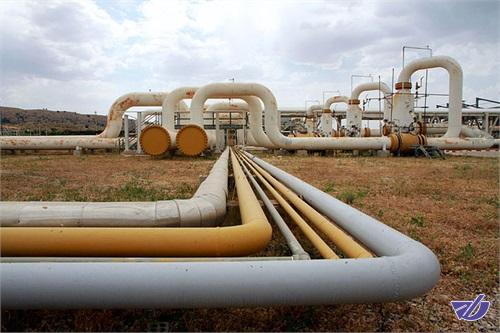 قطار توسعه صنعت گاز به پایتخت فیروزه ایران رسید