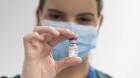 واکسن کرونا فایزر به تایید سازمان غذا و دارو نزدیک شد