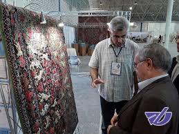 هنرمندان صنایع دستی از فضای مجازی برای عرضه تولیدات خود استفاده کنند