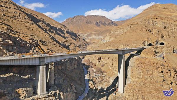 تعیین تکلیف آخرین قطعه آزاد راه تهران – شمال تا پایان امسال