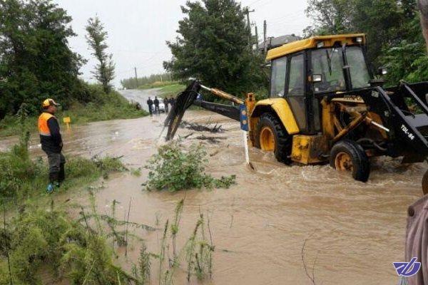 امداد رسانی‌ به سیل‌زدگان همچنان ادامه دارد