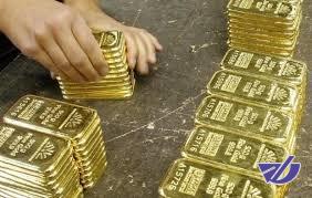 کاهش قیمت طلا در واکنش به رشد دلار
