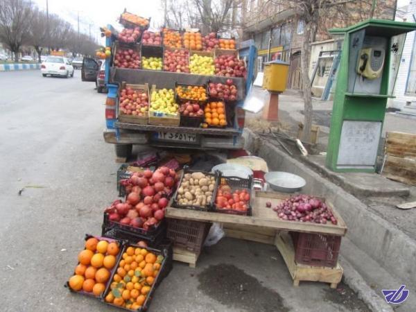 مشتریان بی‌بضاعتی که چوب صادرات میوه را می‌خورند