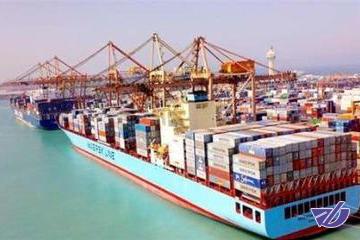 تجارت امارات و آمریکا ۱۹ درصد کم شد