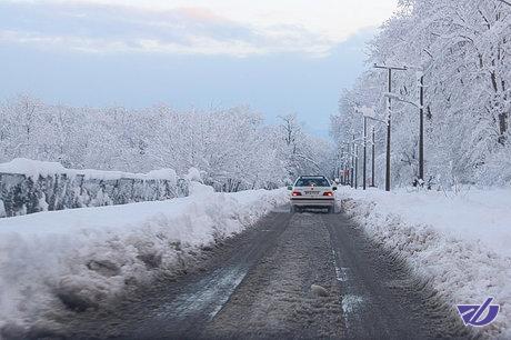 بارش برف و باران در اغلب محورهای مواصلاتی