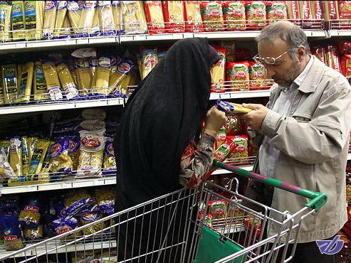 کوپنی شدن کالاهای اساسی، عاملی برای جلوگیری از دلالی و گرانی