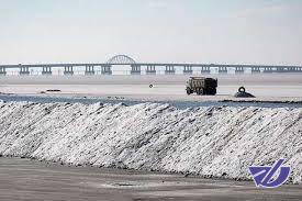خشکی دریاچه ارومیه دست کم بر زندگی ۵ میلیون نفر اثر می‌گذارد