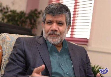 دلار ۴۲۰۰ تومانی به توسعه صادرات کمک می‌کند