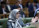 انتقاد خداکرمی درمورد عدم استانداردسازی دکل‌های مخابراتی